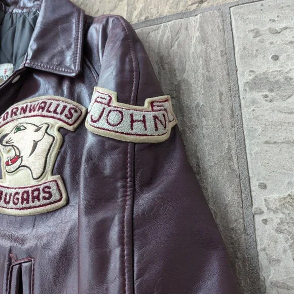 Cornwallis Cougars Hockey Jacket (Royal Canadian Navy) *Vintage* - Picture 4 of 9